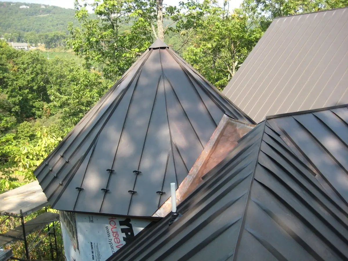 Professional Roof Tarp Installation by Craftsman Roofing in Gordon Heights